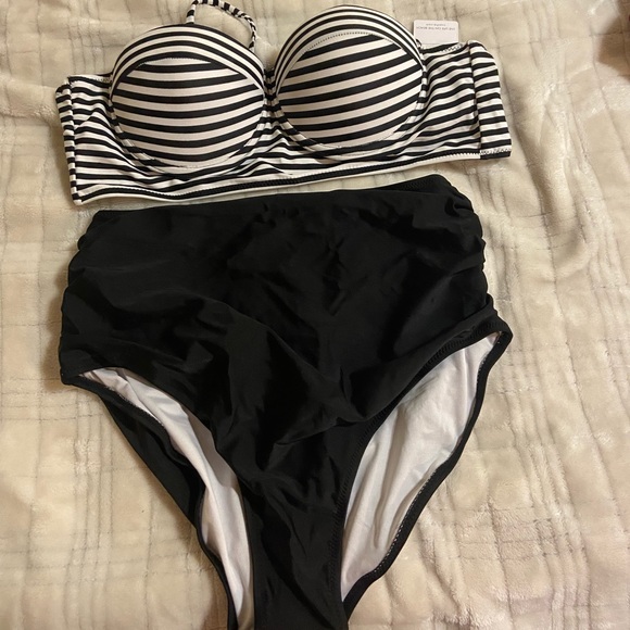 Longline cup bikini with high waisted bottoms - Picture 2 of 2